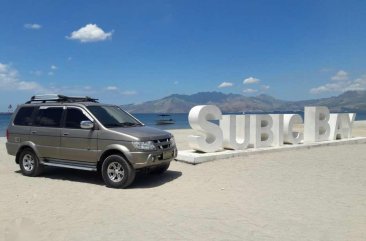 Isuzu Crosswind xuvi 2006 not sportivo innova adventure montero diesel