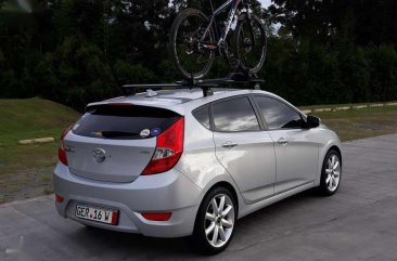 2013 Hyundai Accent Hatchback. Alt Toyota yaris Honda Jazz Ford fiesta