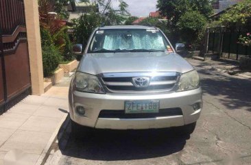 Toyota Fortuner 2006 2.7 G Automatic FOR SALE 