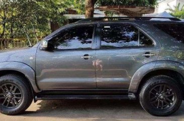 Toyota Fortuner 2009 automatic gas