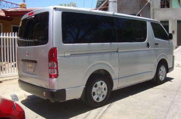 2017 Toyota Hiace Commuter 3.0L Diesel manual Financing OK Urvan