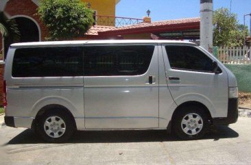 2017 Toyota Hiace Commuter 3.0L Diesel manual Financing OK Urvan