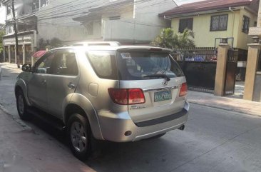 Toyota Fortuner g 2006 FOR SALE 