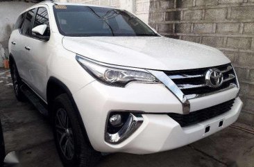 2017 Toyota Fortuner 2.4V Automatic Diesel Vs 2018 2016 2015 2014 2013