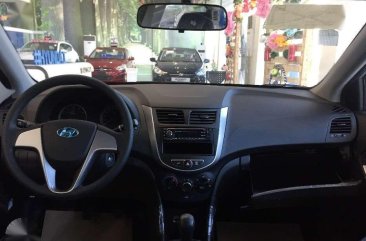 Hyundai Accent Sedan FOR SALE 