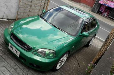 Honda Civic 2000 sir body vtec