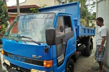 Like new Isuzu Elf for sale