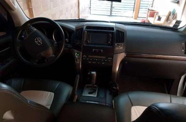 2011 Toyota  Land Cruiser VX FOR SALE 