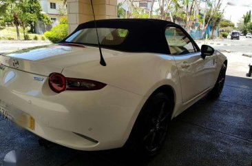 2016 Mazda MX5 Automatic Skyactiv Leather Seats