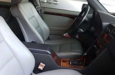 Like New Mercedes Benz C200 for sale