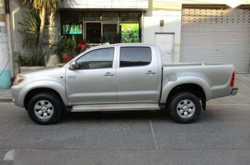 2008 TOYOTA HILUX G - automatic . all power . super FRESH