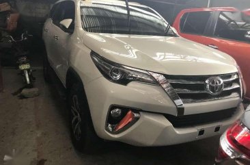 2017 Toyota Fortuner 2.4V 4x2 Automatic Color White