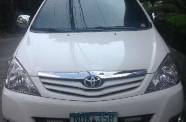 Toyota Innova J 2010 MANUAL TRANSMISSION.