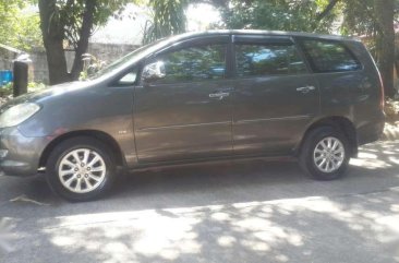 For sale Toyota Innova 2005 model matic