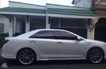 Toyota Camry 2.5V 2012 1st Owned/Clean Papers