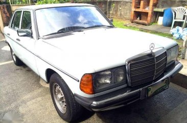 Mercedes Benz 200 1985 for sale