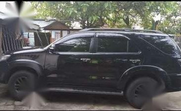 Toyota Fortuner 2015 V auto diesel