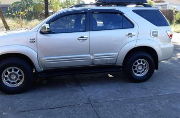 2011 Toyota Fortuner FOR SALE 