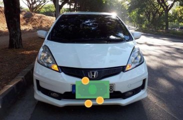 2013 Honda Jazz AT for sale