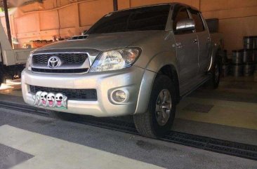 2011 Toyota Hilux G 3.0 4x4 AT (Mint condition Top of the line)