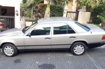 Mercedes Benz 260E 1988 for sale