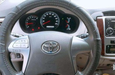 2012 Toyota Innova G color Gray