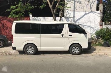 2017 Toyota Hiace Commuter 30L Manual White Limited Offer