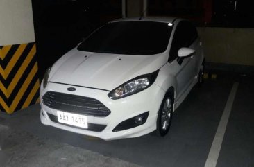 Ford Fiesta 2014 Hatchback AT: Very Low Mileage