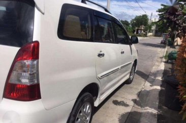 TOYOTA Innova 2013 2.5 AT Diesel - URGENT