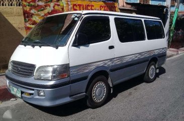 2002 Toyota Hiace GL gas Complete original papers