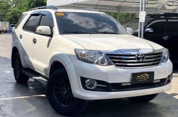 2015 Toyota Fortuner G 4x2 AT Gas. FRESH. Montero Sport. Everest.