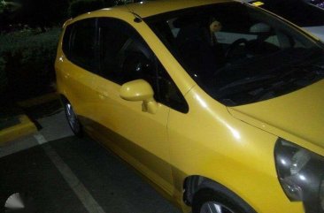 Honda FIT 2010 model with very cool aircon shine paint 172k only