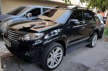 2012 Toyota Fortuner better than montero everest innova mux trailblazer fj