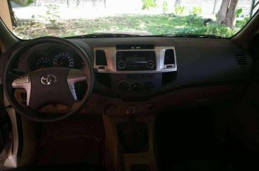 Toyota Hilux 2013 G FOR SALE 