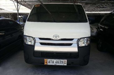 2015 Toyota Hiace Commuter FOR SALE 