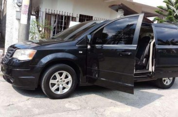 Chrysler Town and Country 2009 2008 FOR SALE