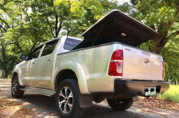 2011 TOYOTA HILUX FOR SALE