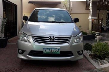 2011 Toyota Innova E for sale