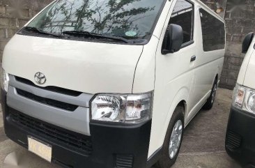 2017 Toyota Hiace Commuter 30 Diesel Manual