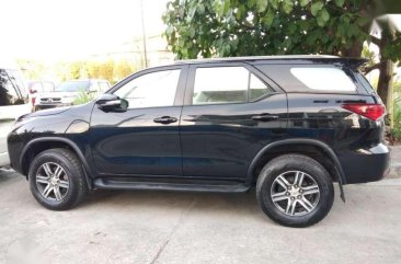 2016 Toyota Fortuner G matic Newlook BLACK