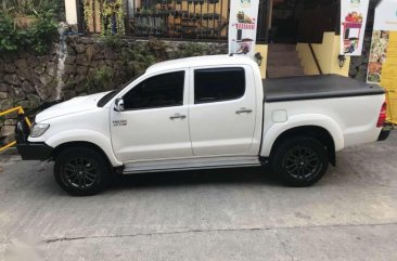 2014 Toyota Hilux 4x4 AT LOADED FOR SALE 