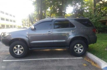 2009 acquired Toyota Fortuner G Matic Diesel 4x2 Casa Maintained