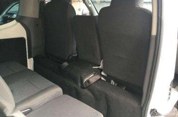 2016 Nissan Urvan Nv350 18STR hiace starex 2017(2018(2015(2014(2013