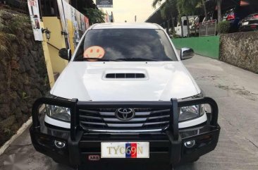 2014 Toyota Hilux 4x4 AT LOADED FOR SALE 