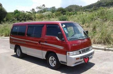 Nissan Urvan 2004 first owner  for sale  ​fully loaded