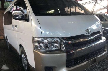 2014 Toyota Hiace 2.5 GL Grandia Automatic Pearl White Two Tone Ed