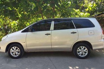 2010 Toyota Innova E For sale