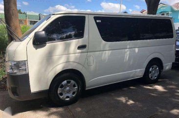 2017 Toyota Hiace 30 Commuter Manual Transmission White