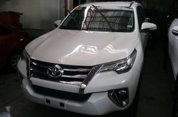 2017 Toyota Fortuner 2.4 V 4x2 for sale 