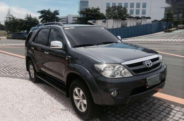 Toyota Fortuner 2.7 4x2 2005 Fresh for sale 